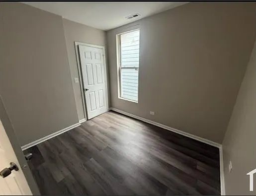 6336 S Champlain Ave #2 — Photo 4