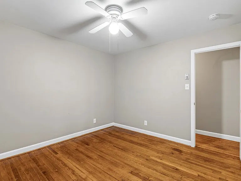3905 Waterton Rd — Photo 25