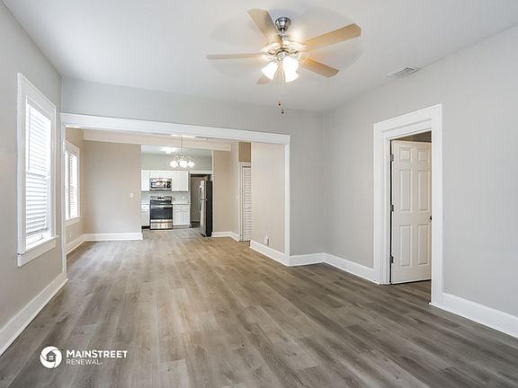 4th image of 757 20th Ave S