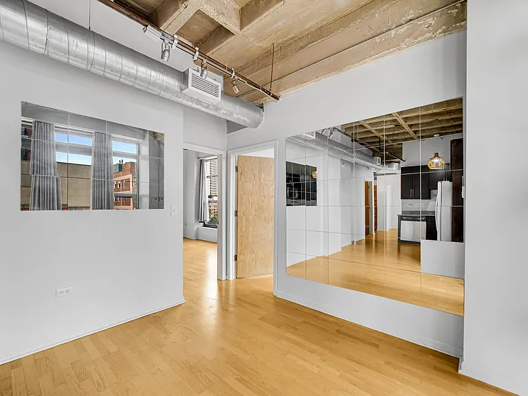 1503 S State St #508 — Photo 3