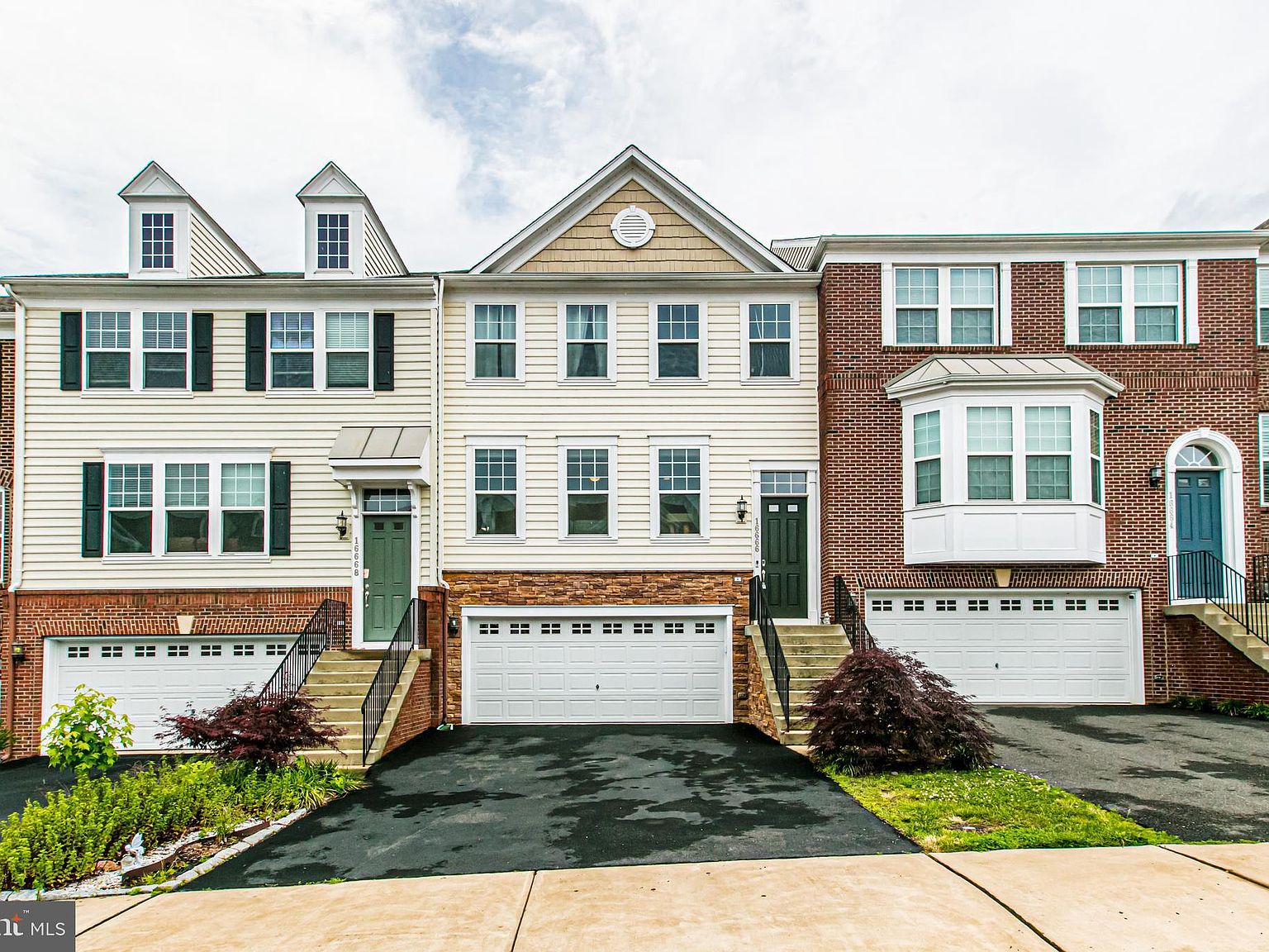 16666 Danridge Manor Dr, Woodbridge, VA 22191 Zillow