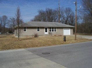 1118 Lake Maurer Rd, Excelsior Springs, MO 64024