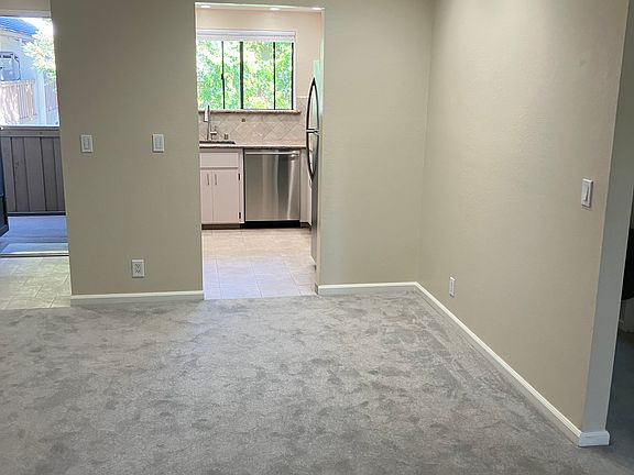 Dining Area With dimming Led lighting