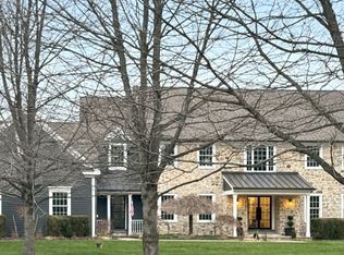 222 Old Turnpike Rd, Tewksbury, NJ 07830