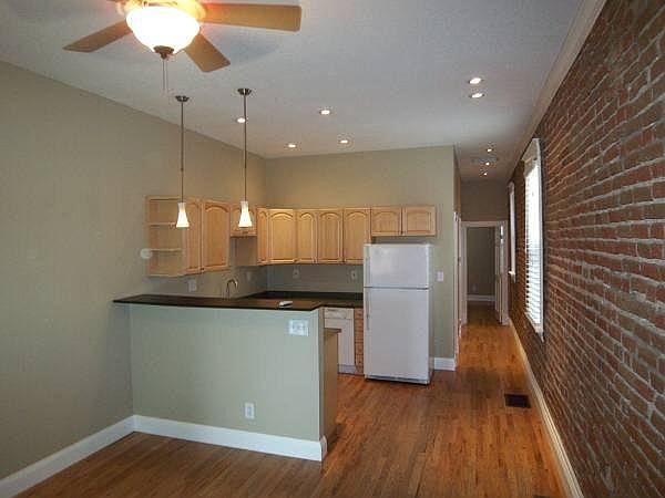 1st image of 1459 N Lowell Blvd
