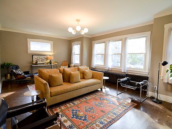 5th image of 4737 N Sacramento Ave