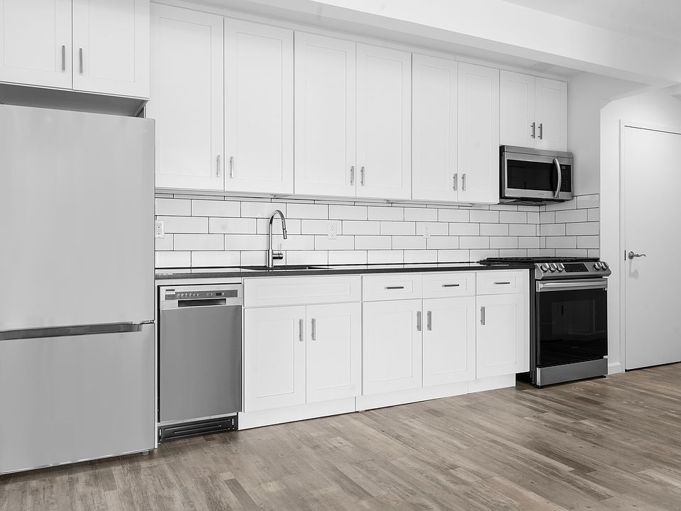 1st image of 39-04 29th St #6B