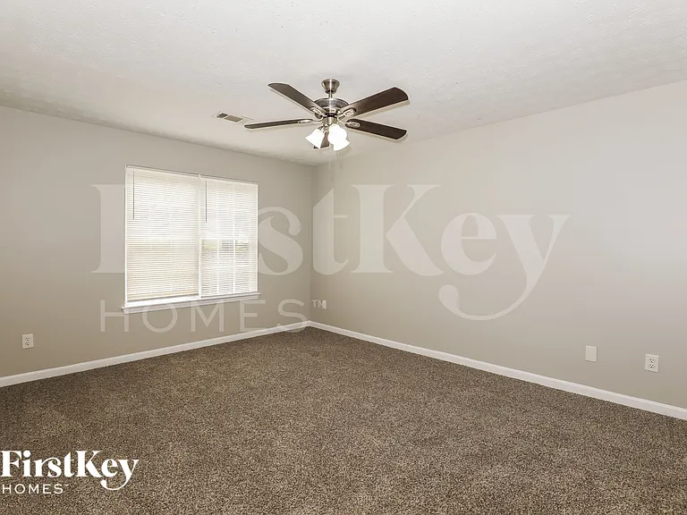 11035 Shannon Cir — Photo 10