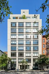 7 Essex Street in Chinatown