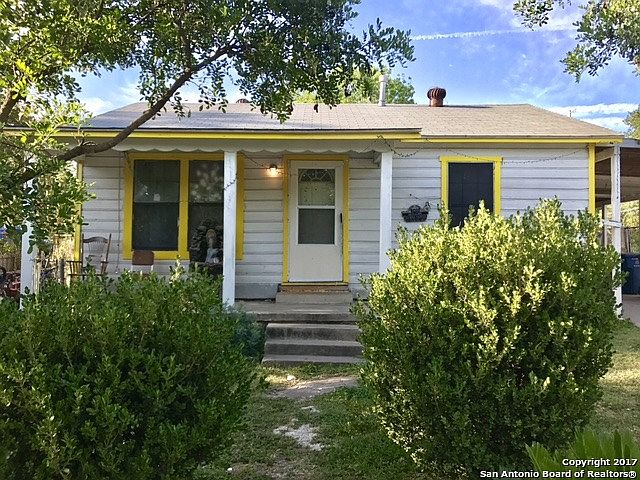 1st image of 3419 Morales St