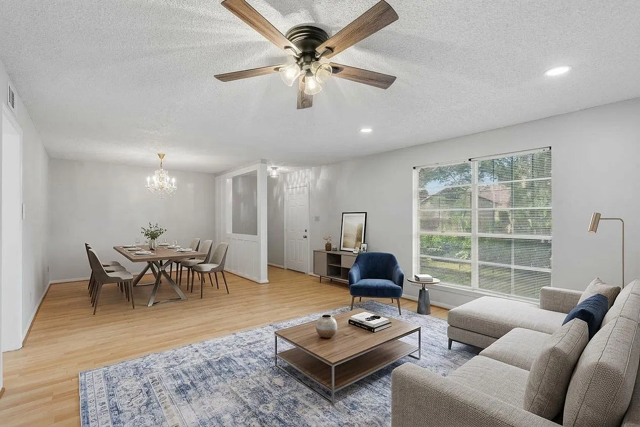 4 bed, 2.5 bath, 1976 sqft, $1,985 — Photo 1