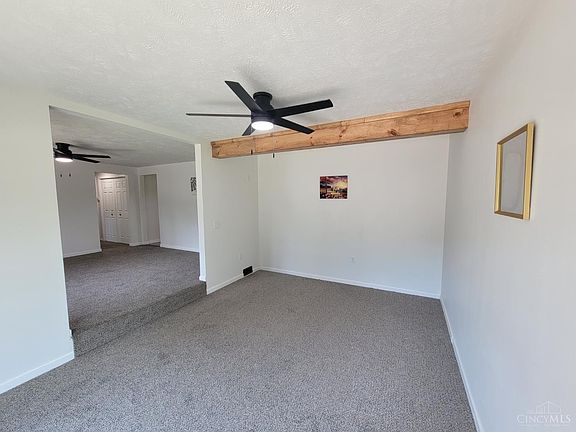 5th image of 130 W Josie Ave