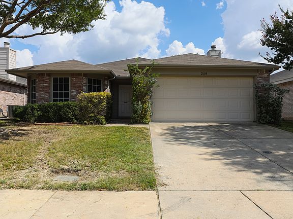 3rd image of 2608 Cattleman Dr
