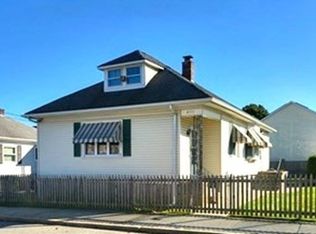 433 Grinnell St, Fall River, MA 02721