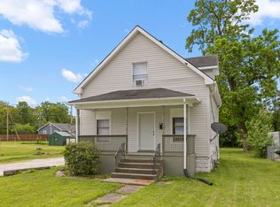 310 Barry Ave, Lockport, IL 60441