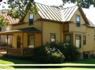 519 Brown St, Iowa City, IA 52245