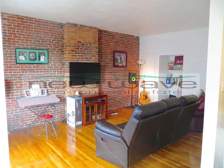 752 Tremont St #2 — Photo 4