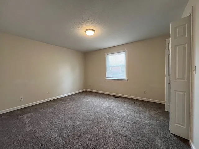 498 Greenville Hwy #2 — Photo 8