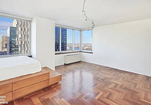3rd image of 524 E 72nd St APT 29G