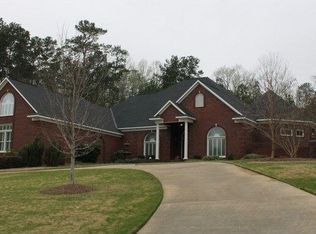 5607 Aberdeen Dr, Phenix City, AL 36867