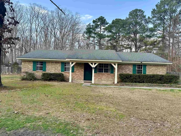 2601 Whippoorwill Ln, White Hall, AR 71602