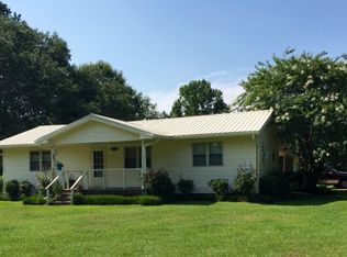 53 Davis Dawsey Rd, Picayune, MS 39466