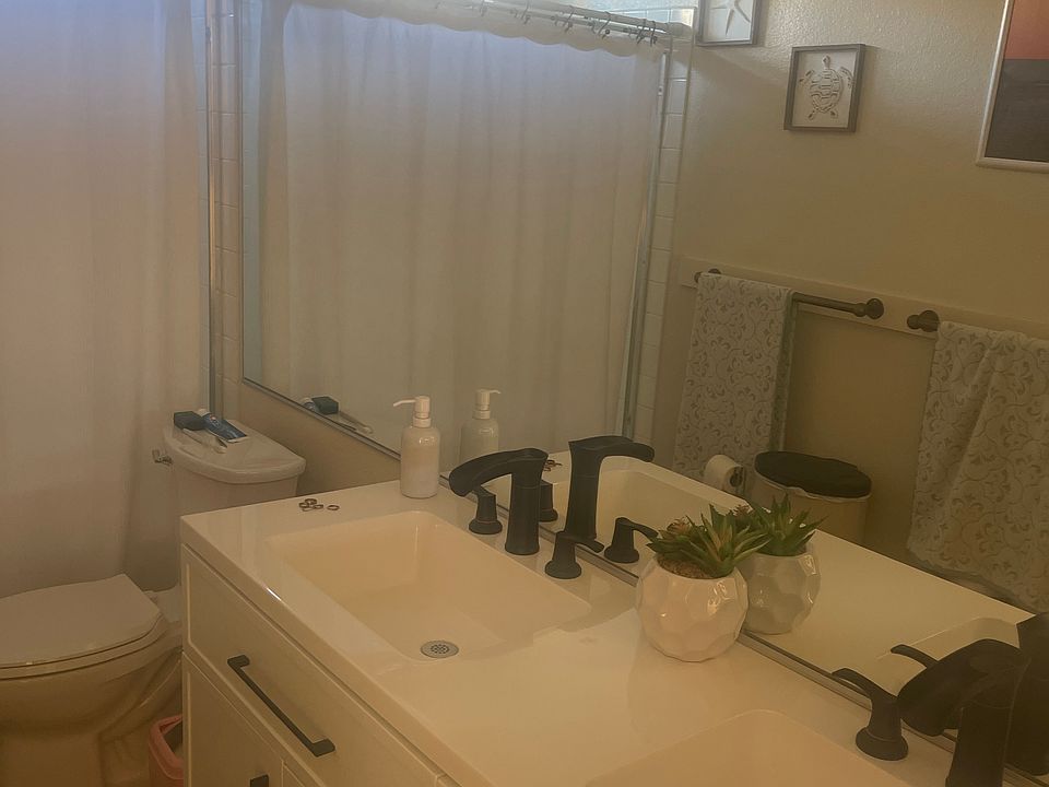 2nd image of 12440 Alderglen St