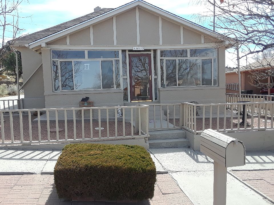 1st image of 612 E Logan Ave