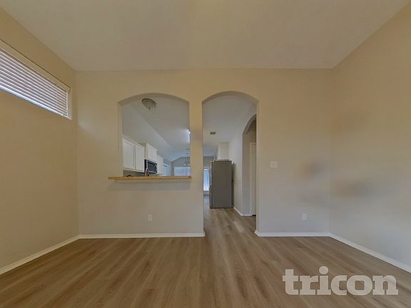 2nd image of 5712 Parkview Hills Ln