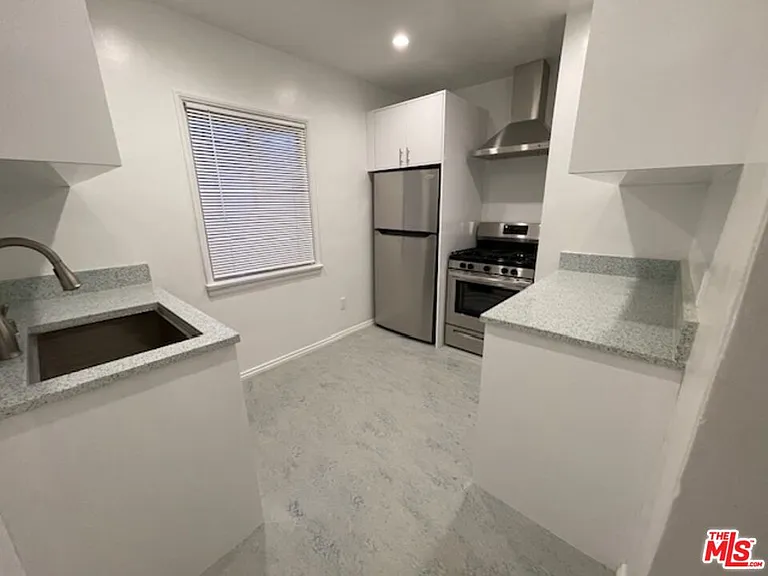 45 Thornton Ave #45 — Photo 11