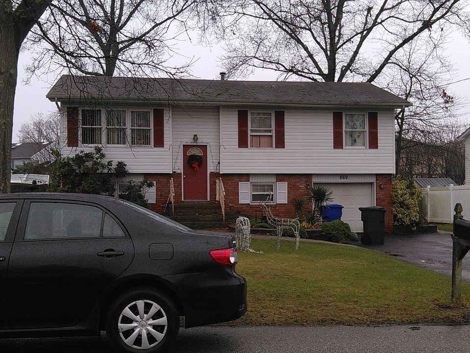 1st image of 869 Briarcliff Dr