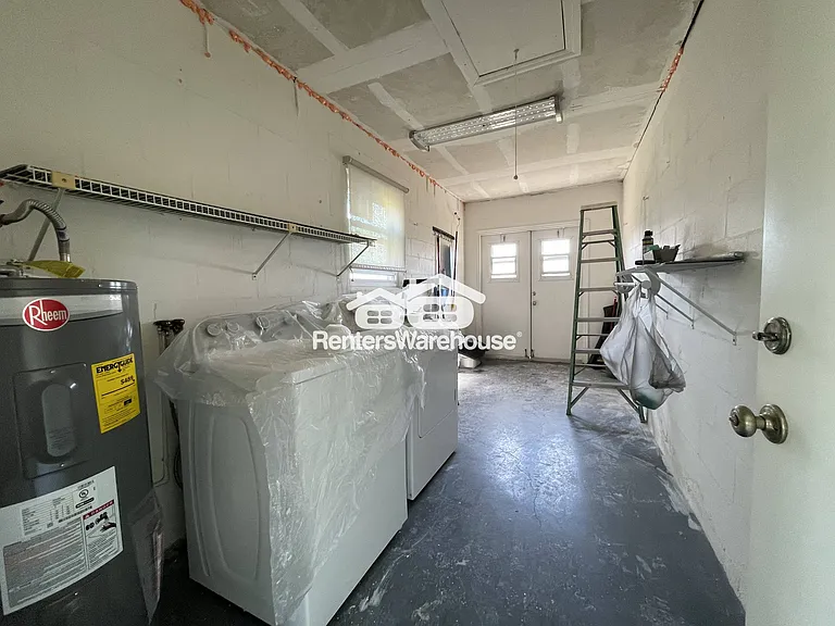 110 Gloucester Blvd #110 — Photo 21