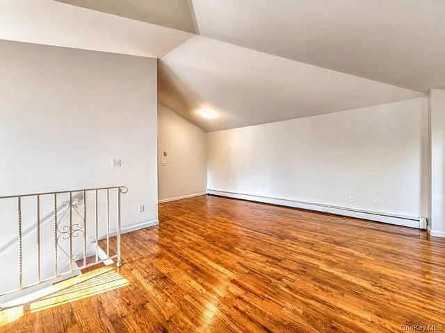 93-03 91st Ave — Photo 5