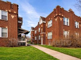 3885 Meramec St, Saint Louis, MO