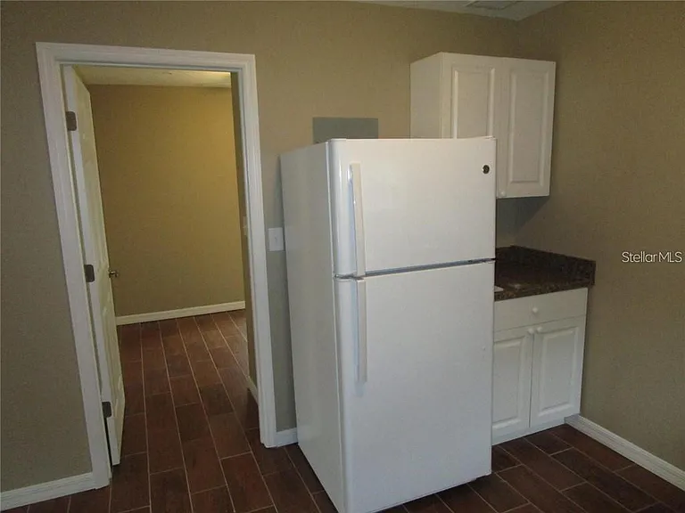 1002 E McDonald Ave #3 — Photo 8