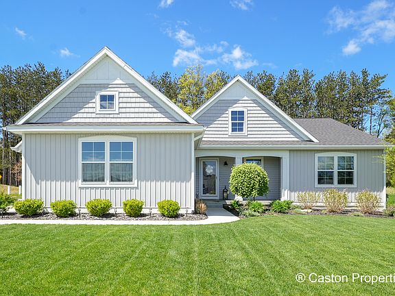 2nd image of 15771 Bedford Dr