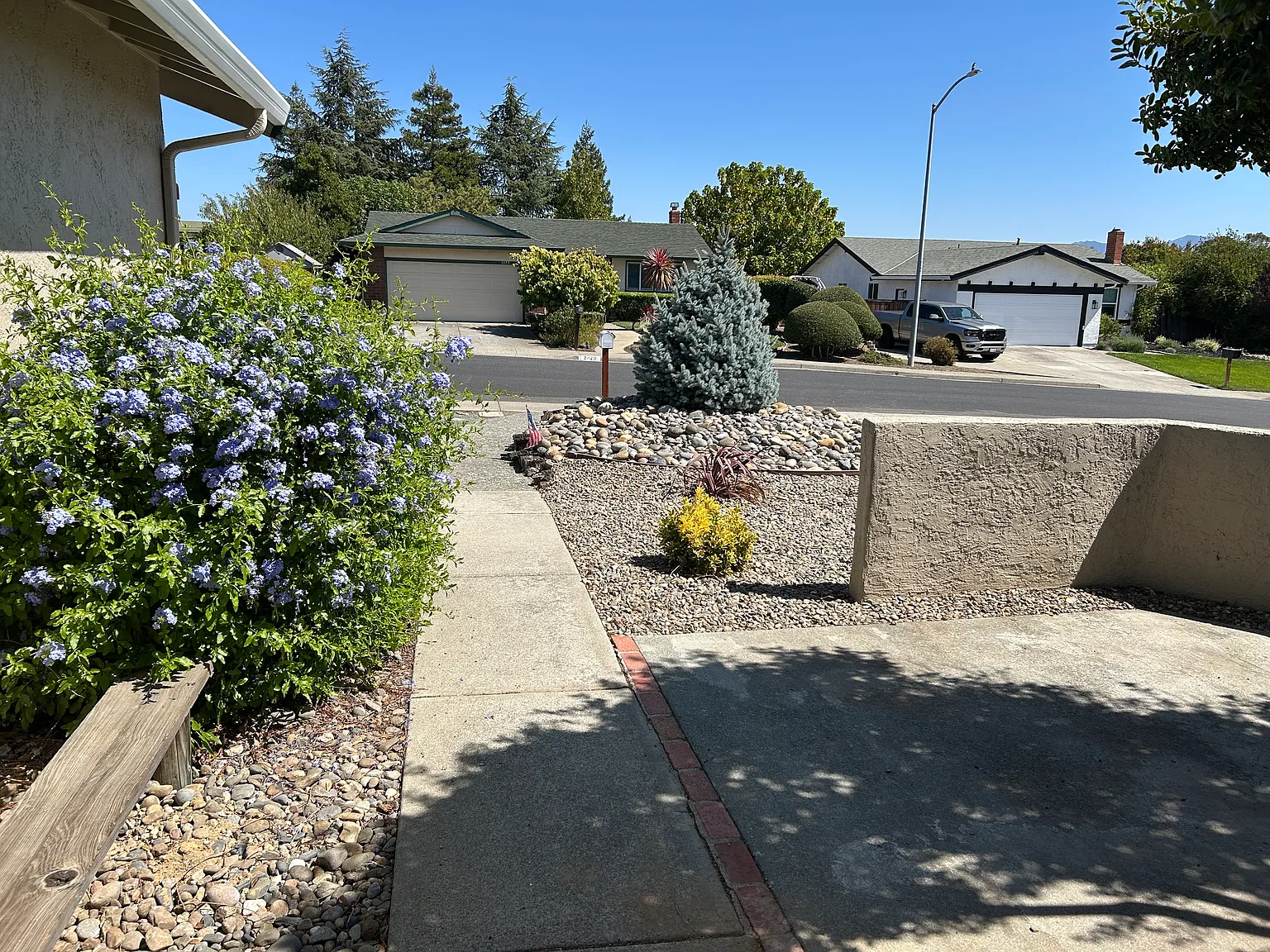 4 bed, 1416 sqft, $4,000 — Photo 3