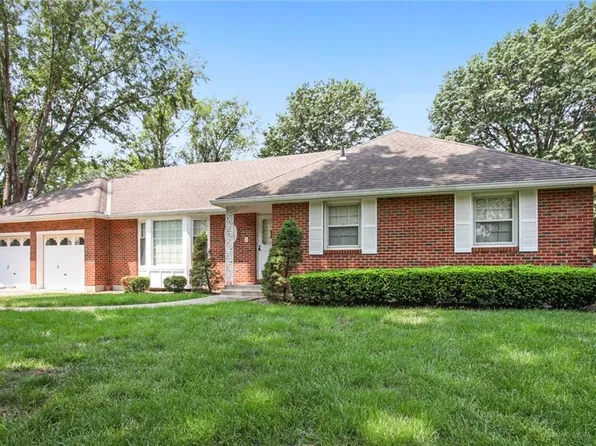 9420 Ralston Ave, Kansas City, MO 64138