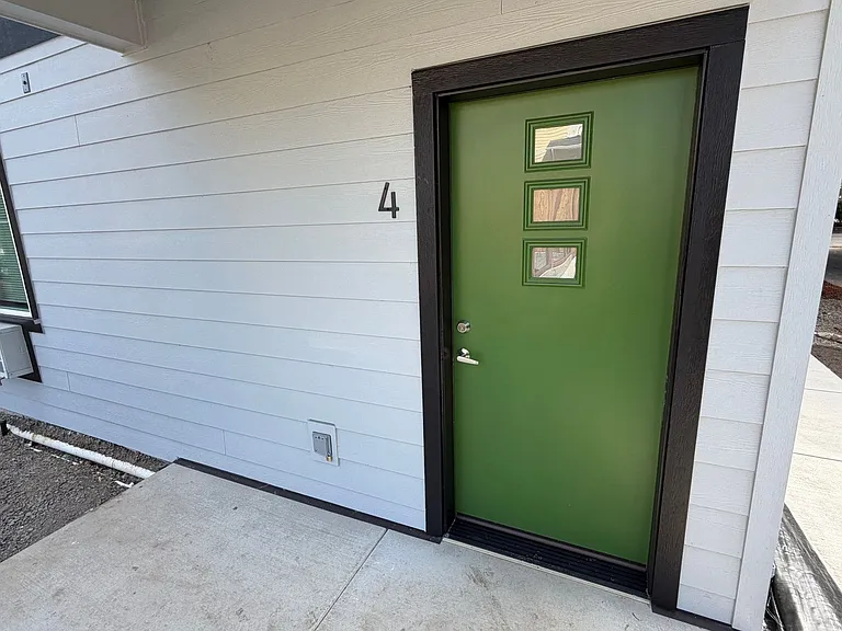 Lincoln St. Apartments — Photo 18