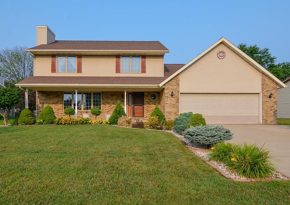 1st image of 2360 La Rue Ln