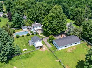 65802 County Road 665, Paw Paw, MI 49079