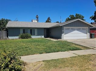 1403 Villa Dr, Merced, CA