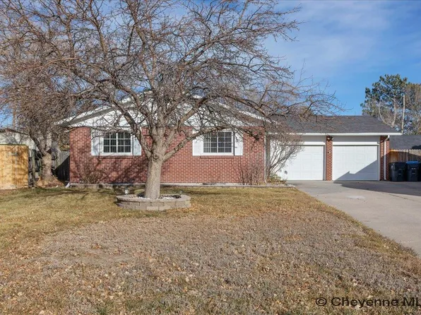 5245 Hickory Pl, Cheyenne, WY 82009