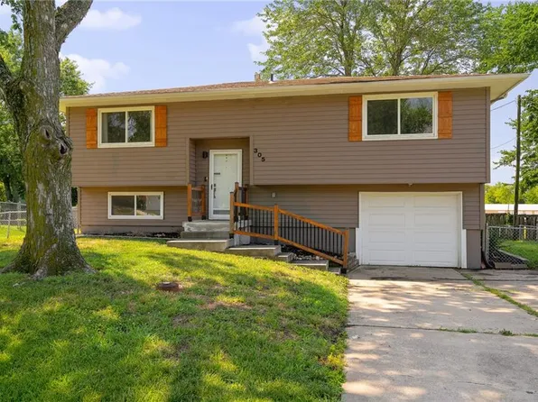 305 W South St, Spring Hill, KS 66083