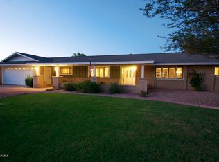 34 E Canterbury Ct, Phoenix, AZ 85022