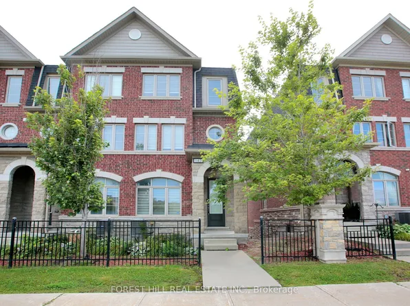 1331 Major Mackenzie Dr W #142, Vaughan, ON L6A 4W4
