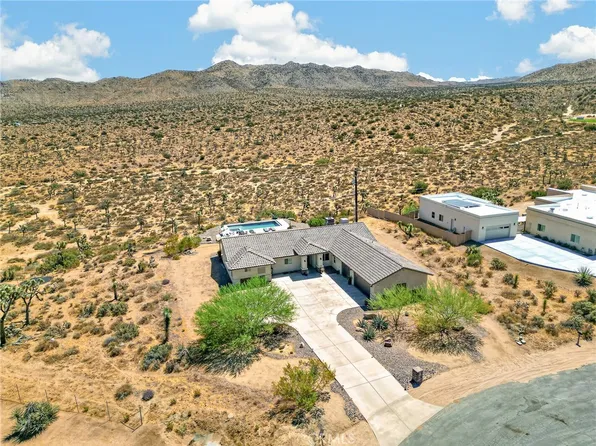 8997 Hermosa Ave, Yucca Valley, CA 92284