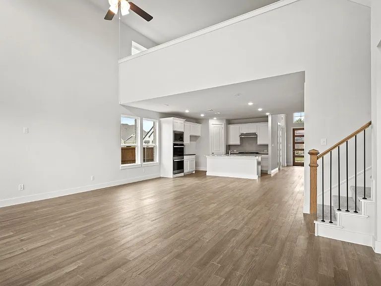 3821 Ablon Trl — Photo 9