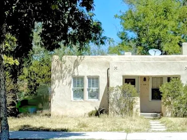 2111 Silver Ave SE, Albuquerque, NM 87106