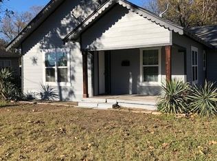 507 E College St, Terrell, TX 75160
